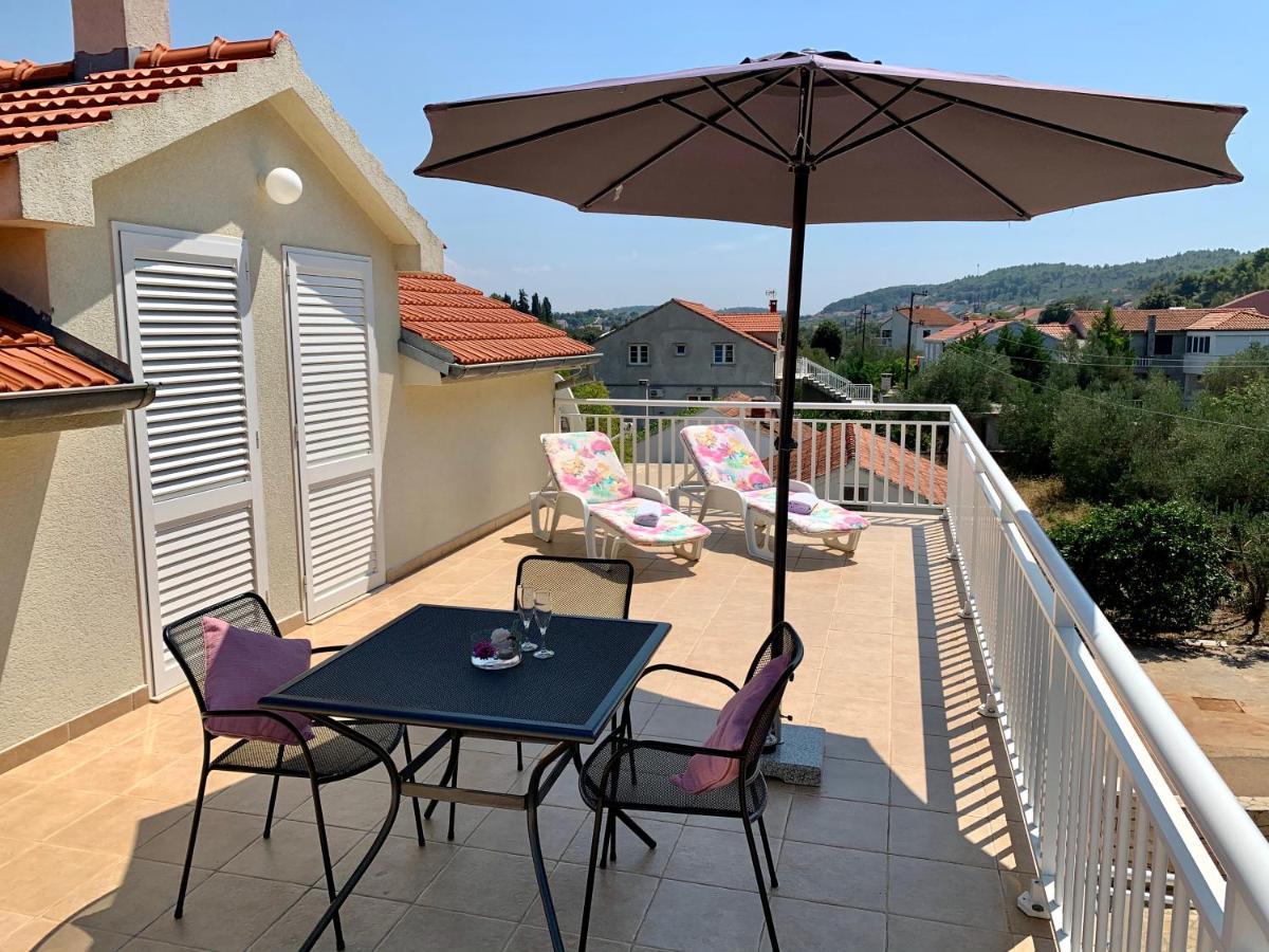 Apartmani Fortuna Lumbarda Exteriér fotografie