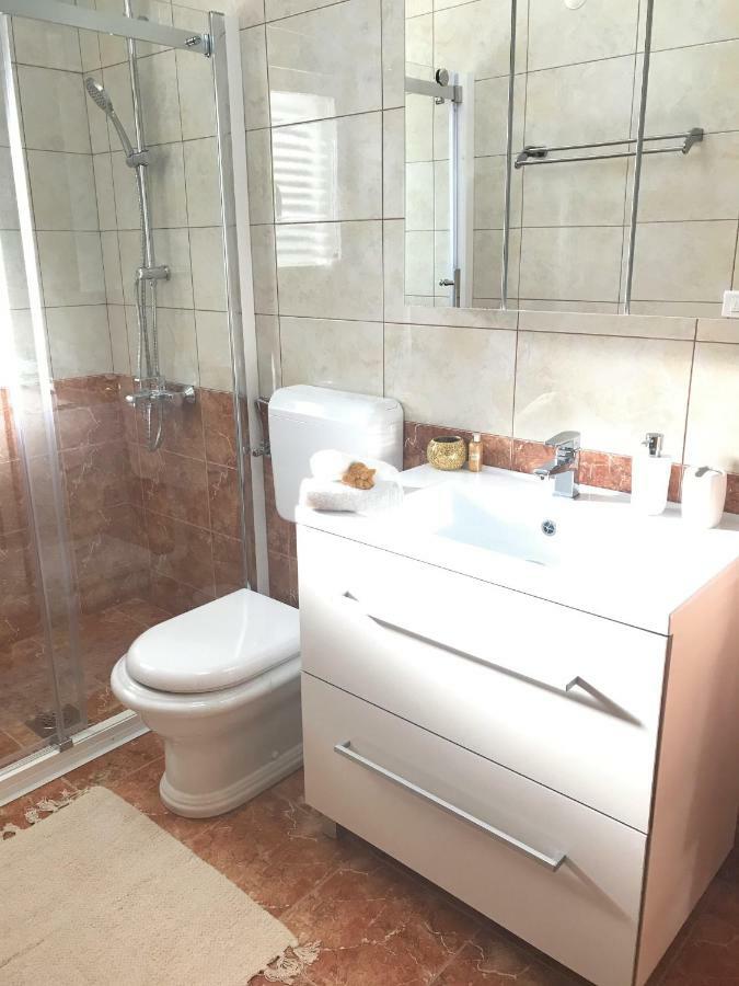 Apartmani Fortuna Lumbarda Exteriér fotografie